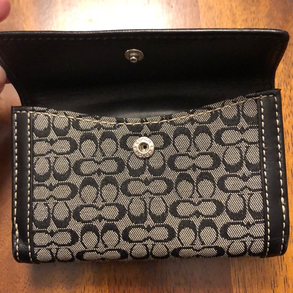 Coach Wallet - Picture 5 of 8